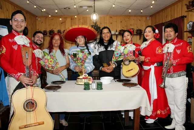 Mariachis en serenata Usaquén Bogotá